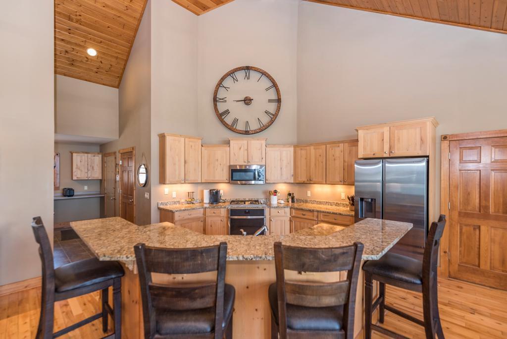 10170 Birch Grove Road East Gull Lake, MN 56401 - Photo 8 of 47