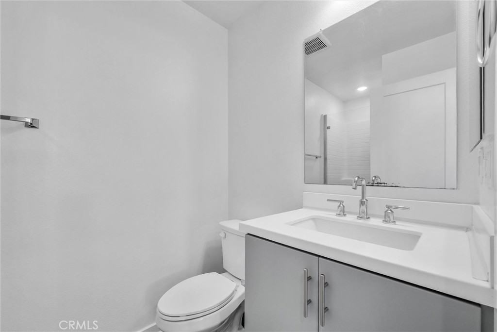 238 Scratch Road Covina, CA 91722 - Photo 15 of 34