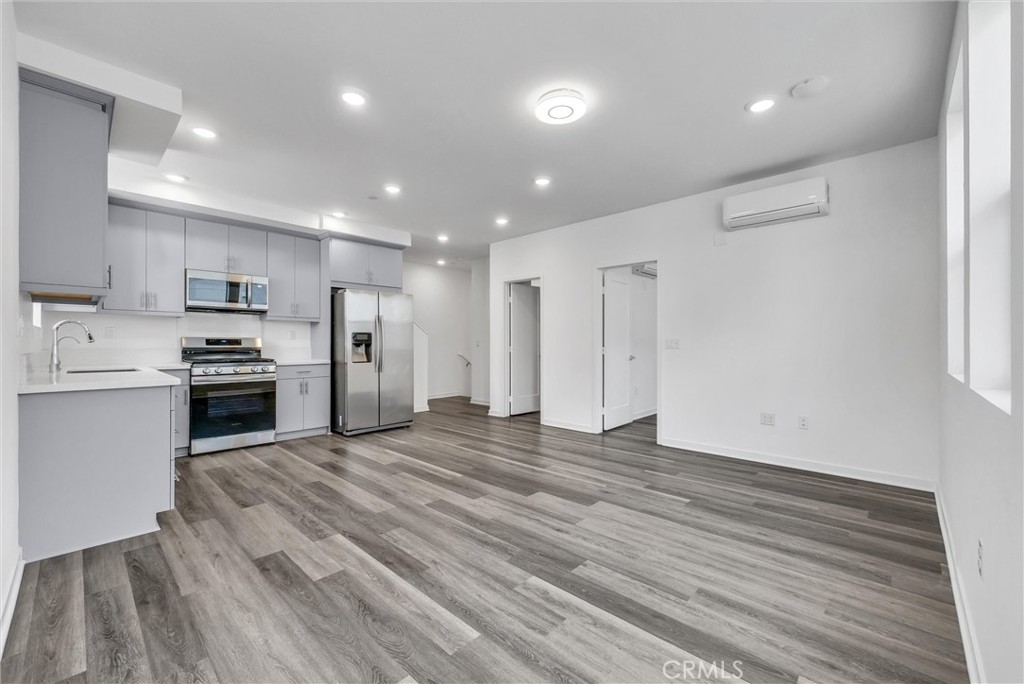 238 Scratch Road Covina, CA 91722 - Photo 2 of 34