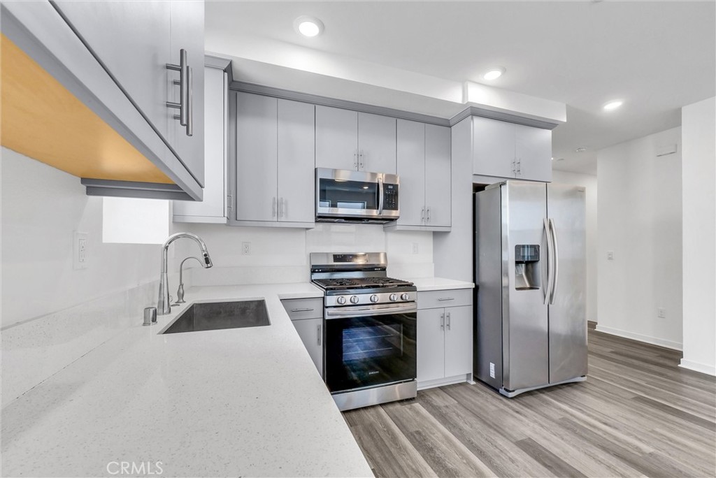 238 Scratch Road Covina, CA 91722 - Photo 7 of 34