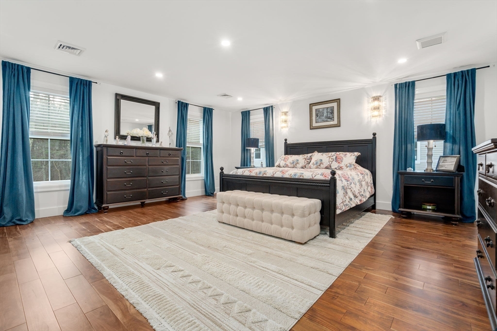 60 Claybrook Road Dover, MA 02030 - Photo 19 of 34
