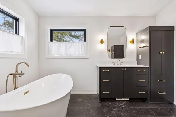 $2,099,000 | 5304 Hollywood Road, Edina, MN 55436