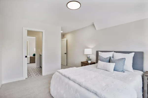 $2,099,000 | 5304 Hollywood Road, Edina, MN 55436