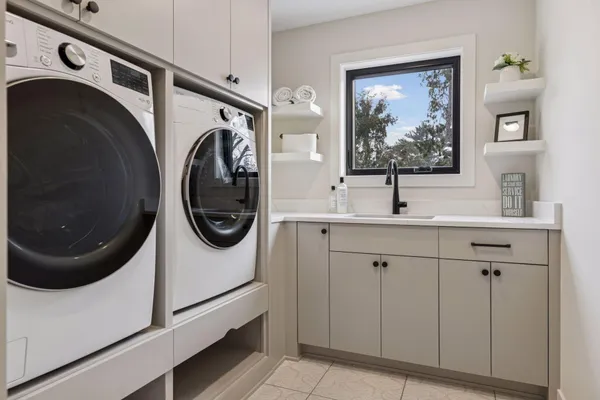 $2,099,000 | 5304 Hollywood Road, Edina, MN 55436