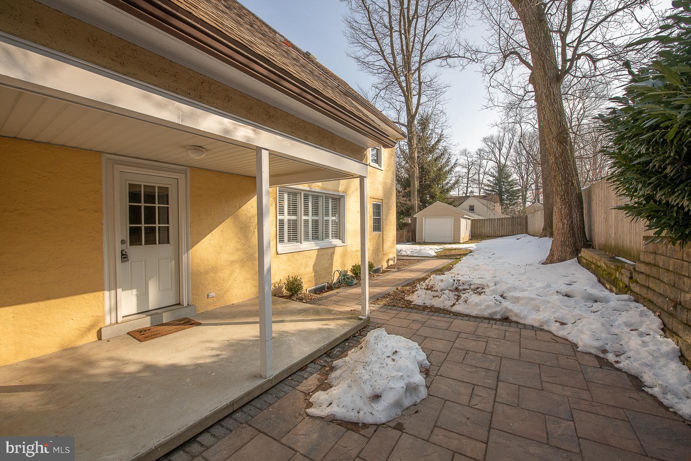 129 Biddle Road Paoli, PA 19301 - Photo 5 of 43 Gallery Image 5