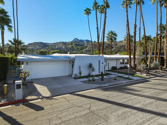 $1,725,000 | 5337 East Lakeside Drive, Palm Springs, CA 92264