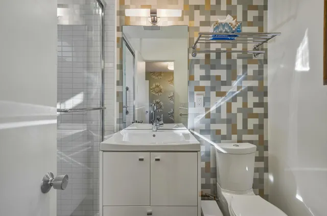 $1,725,000 | 5337 East Lakeside Drive, Palm Springs, CA 92264