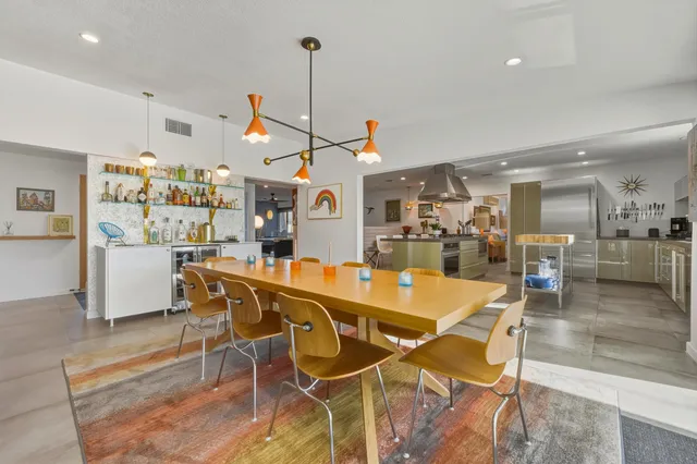 $1,725,000 | 5337 East Lakeside Drive, Palm Springs, CA 92264