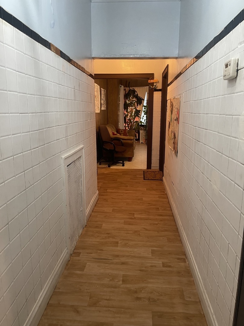 7943 South Laflin Street Chicago, IL 60620 - Photo 9 of 19