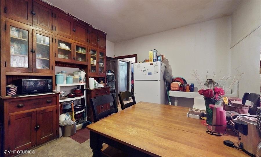 7943 South Laflin Street Chicago, IL 60620 - Photo 10 of 19