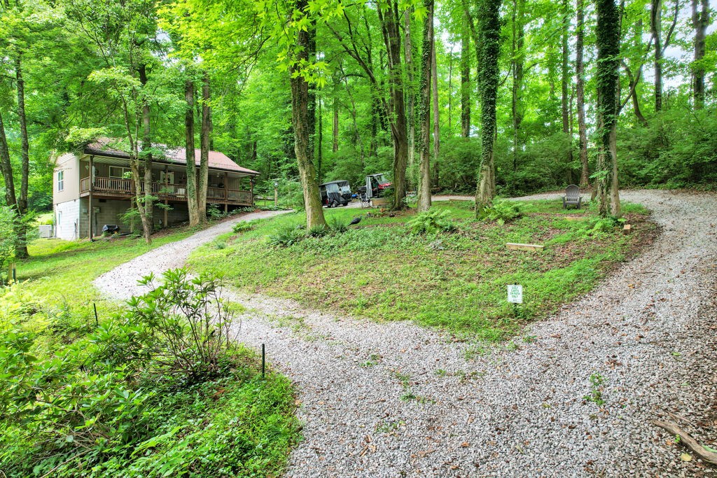 134 Mc Kinney Road Harriman, TN 37748 - Photo 2 of 31