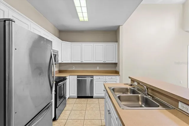 $235,000 | 9150 Southwest 49th Place, Unit C, Gainesville, FL 32608