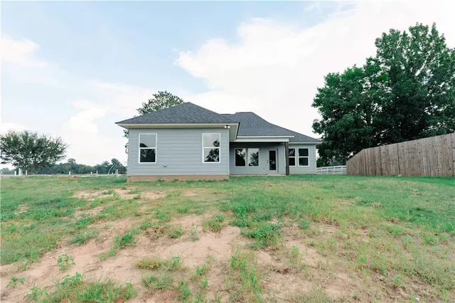 $349,999 | 1105 Patrick Road, Natchitoches, LA 71457