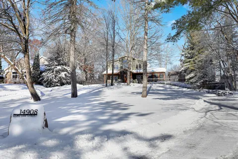 $799,000 | 14908 Glen Oak Street, Minnetonka, MN 55345