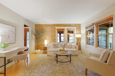 $814,995 | 14908 Glen Oak Street, Minnetonka, MN 55345