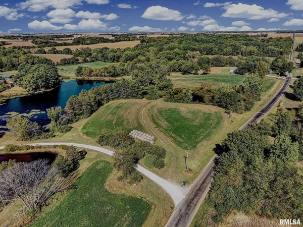 $630,000 | 1196 160 Street, Abingdon, IL 61410