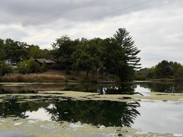 $630,000 | 1196 160 Street, Abingdon, IL 61410