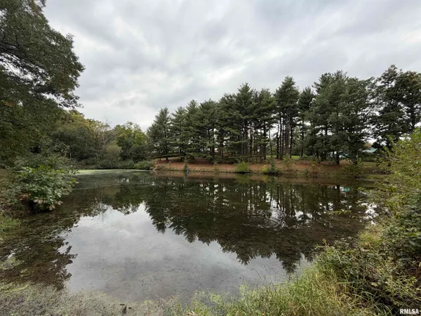 $630,000 | 1196 160 Street, Abingdon, IL 61410