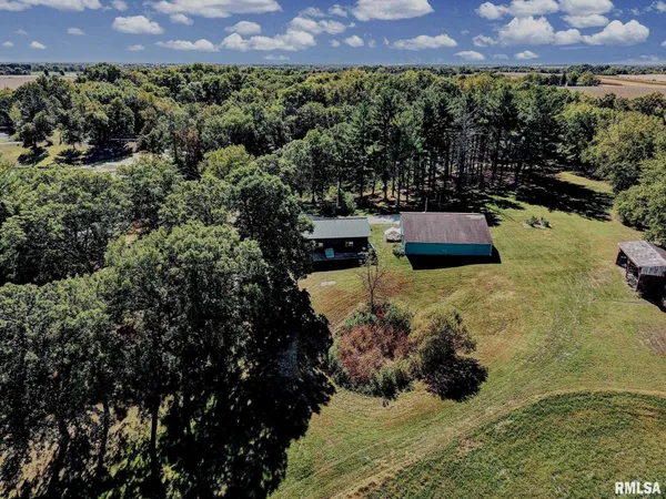 $630,000 | 1196 160 Street, Abingdon, IL 61410