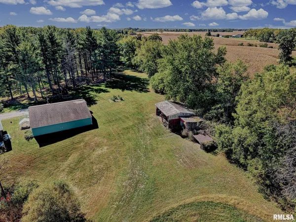 $630,000 | 1196 160 Street, Abingdon, IL 61410