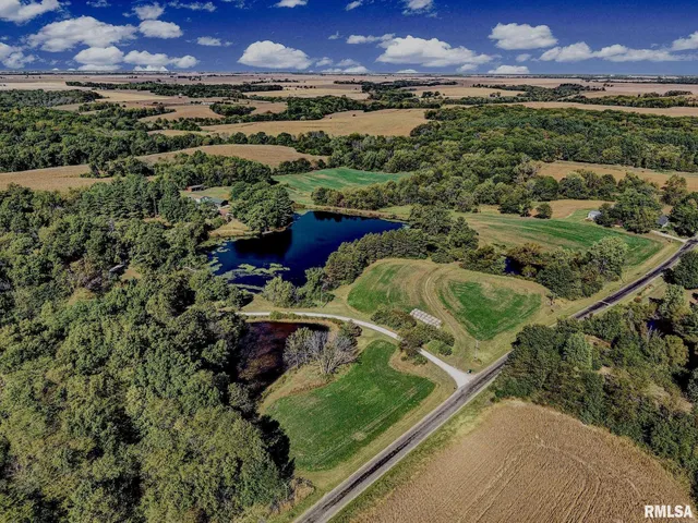 $630,000 | 1196 160 Street, Abingdon, IL 61410