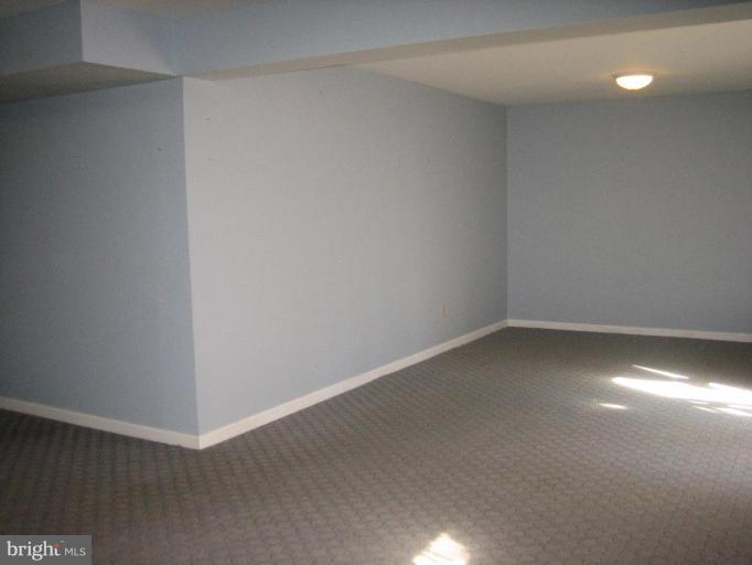 6542 Little Ox Road Fairfax Station, VA 22039 - Photo 20 of 30 a view of an empty room