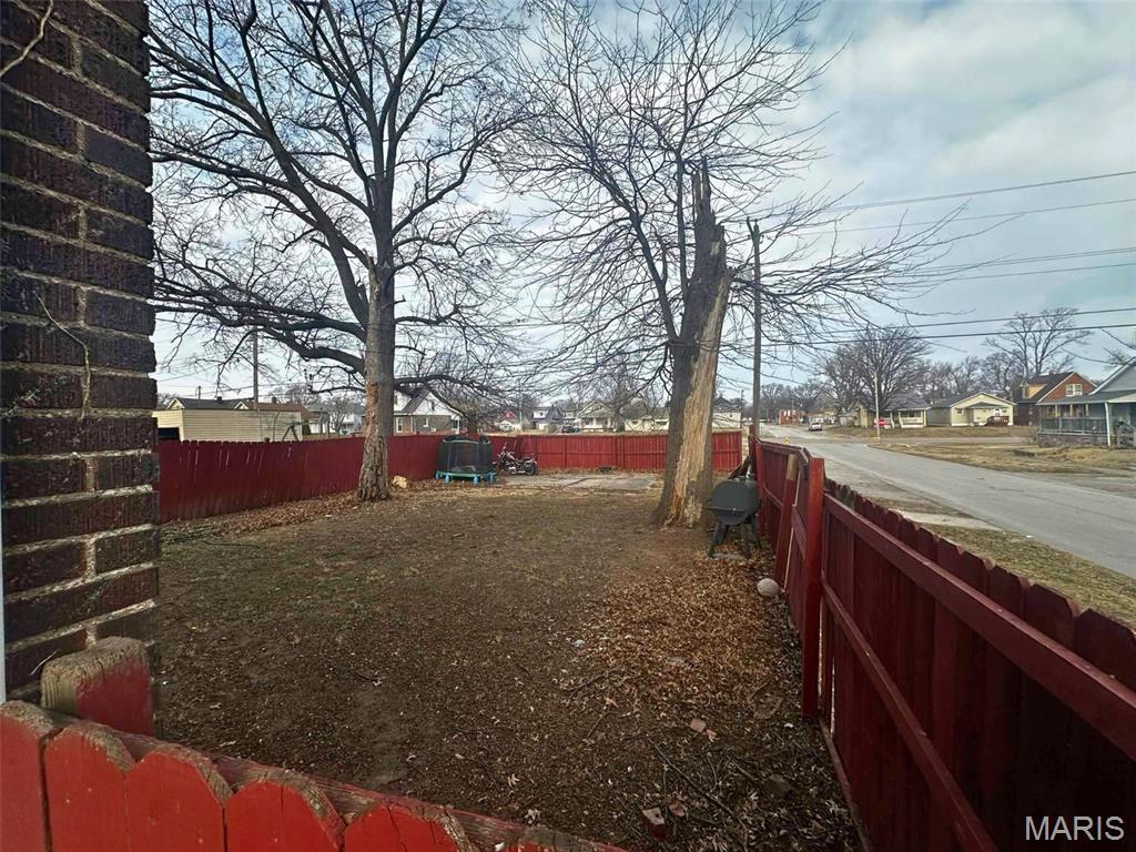 2441 Iowa Street Granite City, IL 62040 - Photo 3 of 12