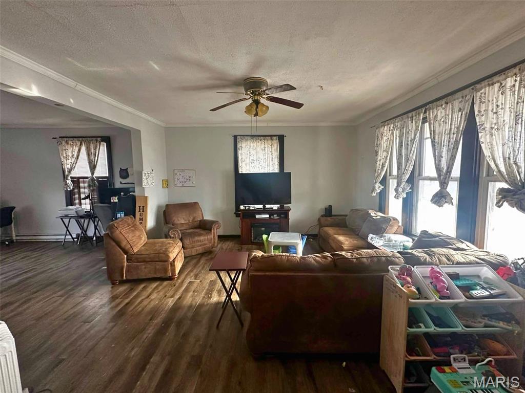 2441 Iowa Street Granite City, IL 62040 - Photo 5 of 12