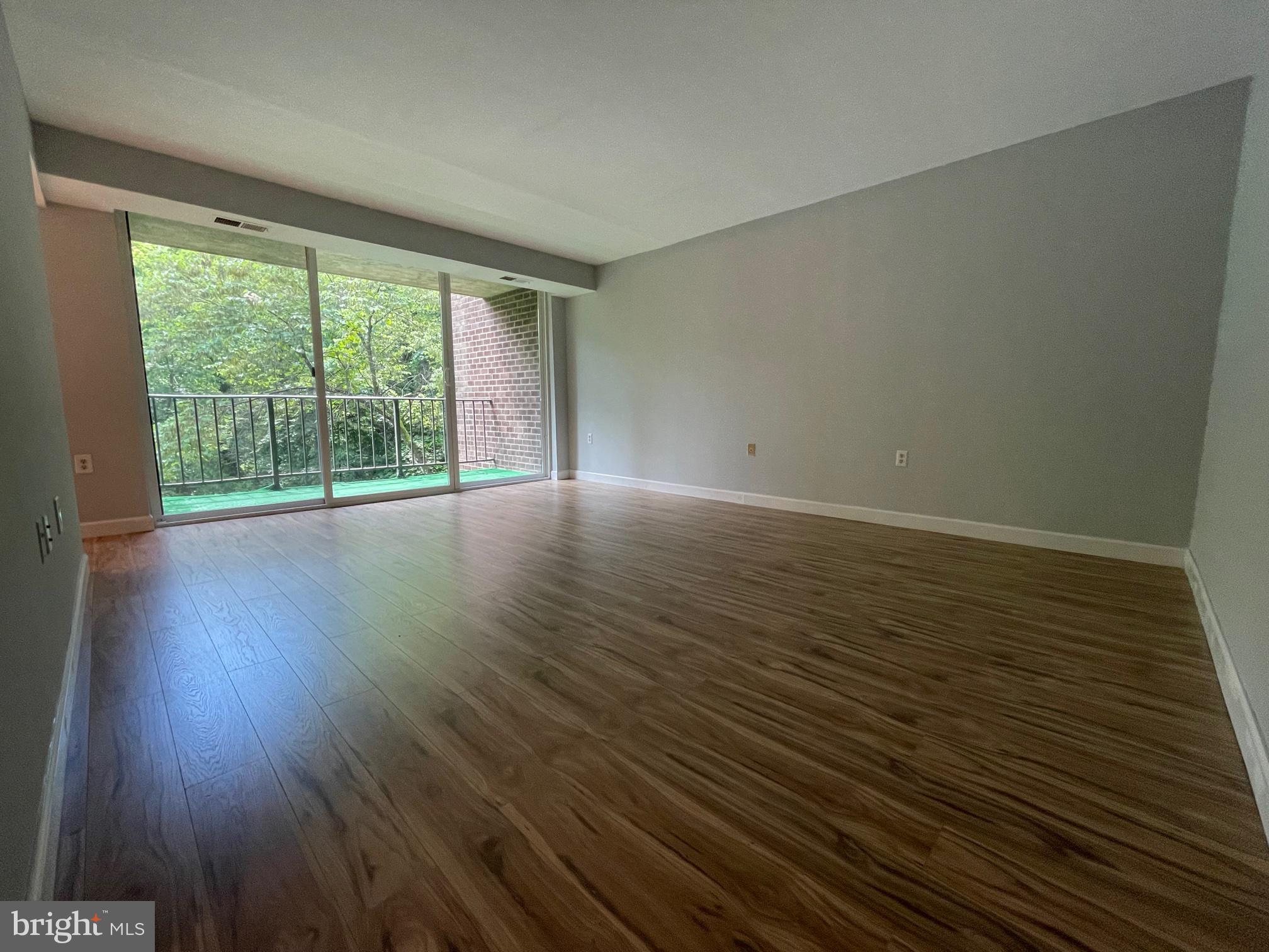 1429 Northgate Square, Unit 22B Reston, VA 20190 - Photo 20 of 40 Gallery Image 20