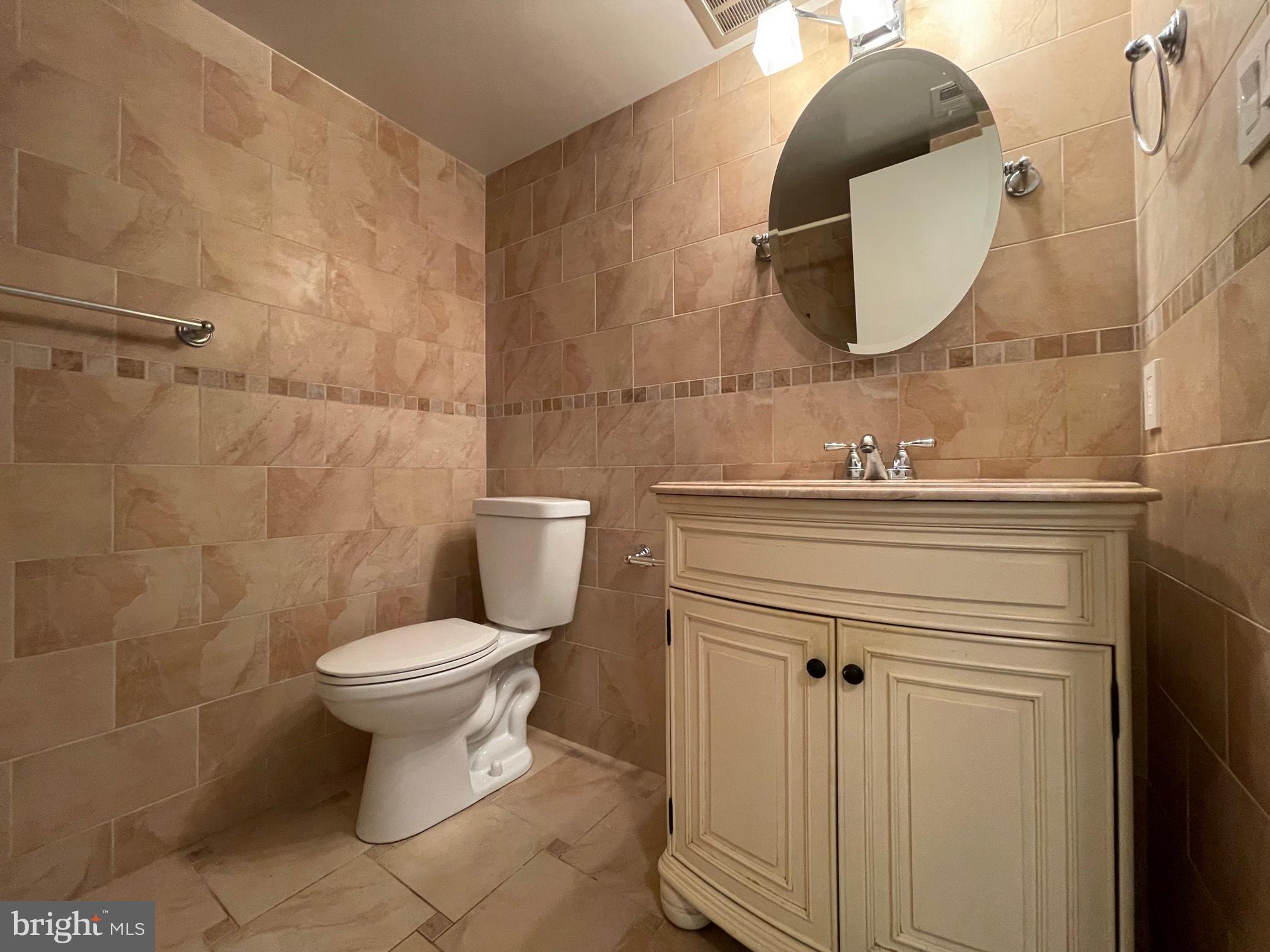 1429 Northgate Square, Unit 22B Reston, VA 20190 - Photo 27 of 40 Gallery Image 27
