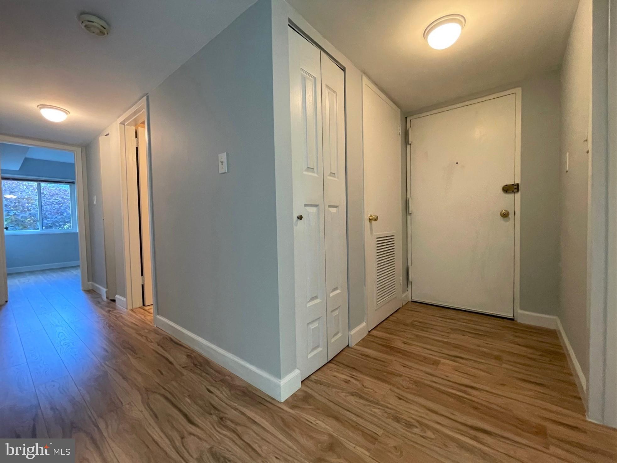 1429 Northgate Square, Unit 22B Reston, VA 20190 - Photo 7 of 40 Gallery Image 7