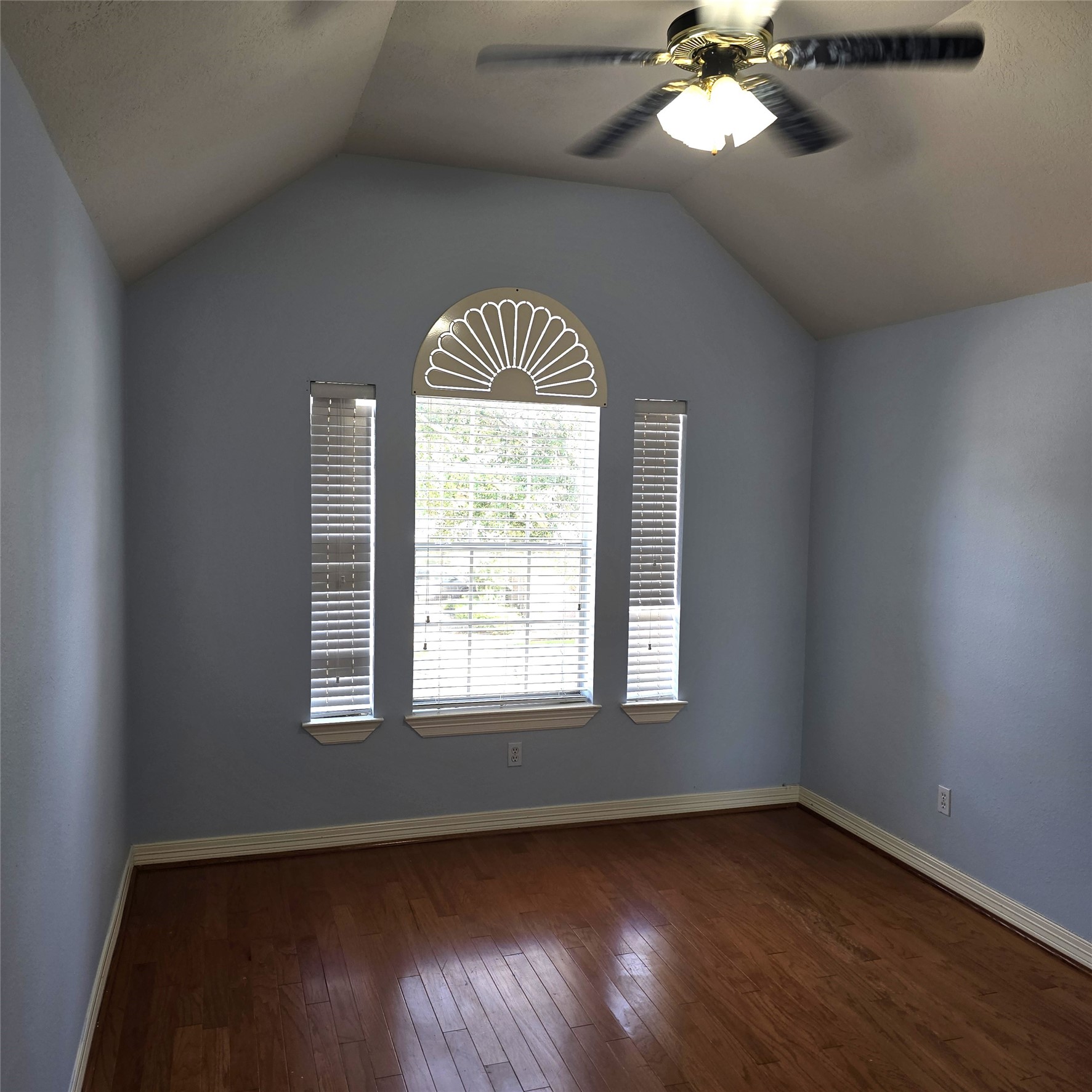 18302 Rittenhouse Park Court Spring, TX 77379 - Photo 33 of 42 BEDROOM 2