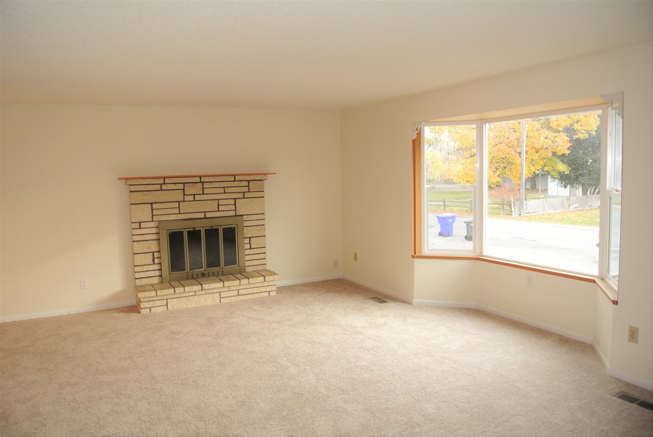 3112 South Progress Road Spokane Valley, WA 99037 - Photo 2 of 20