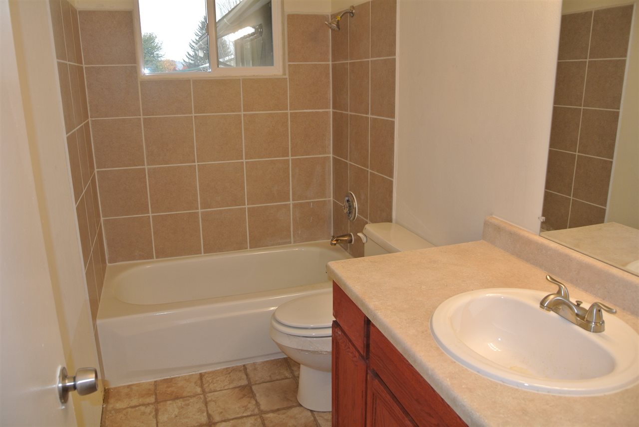 3112 South Progress Road Spokane Valley, WA 99037 - Photo 5 of 20