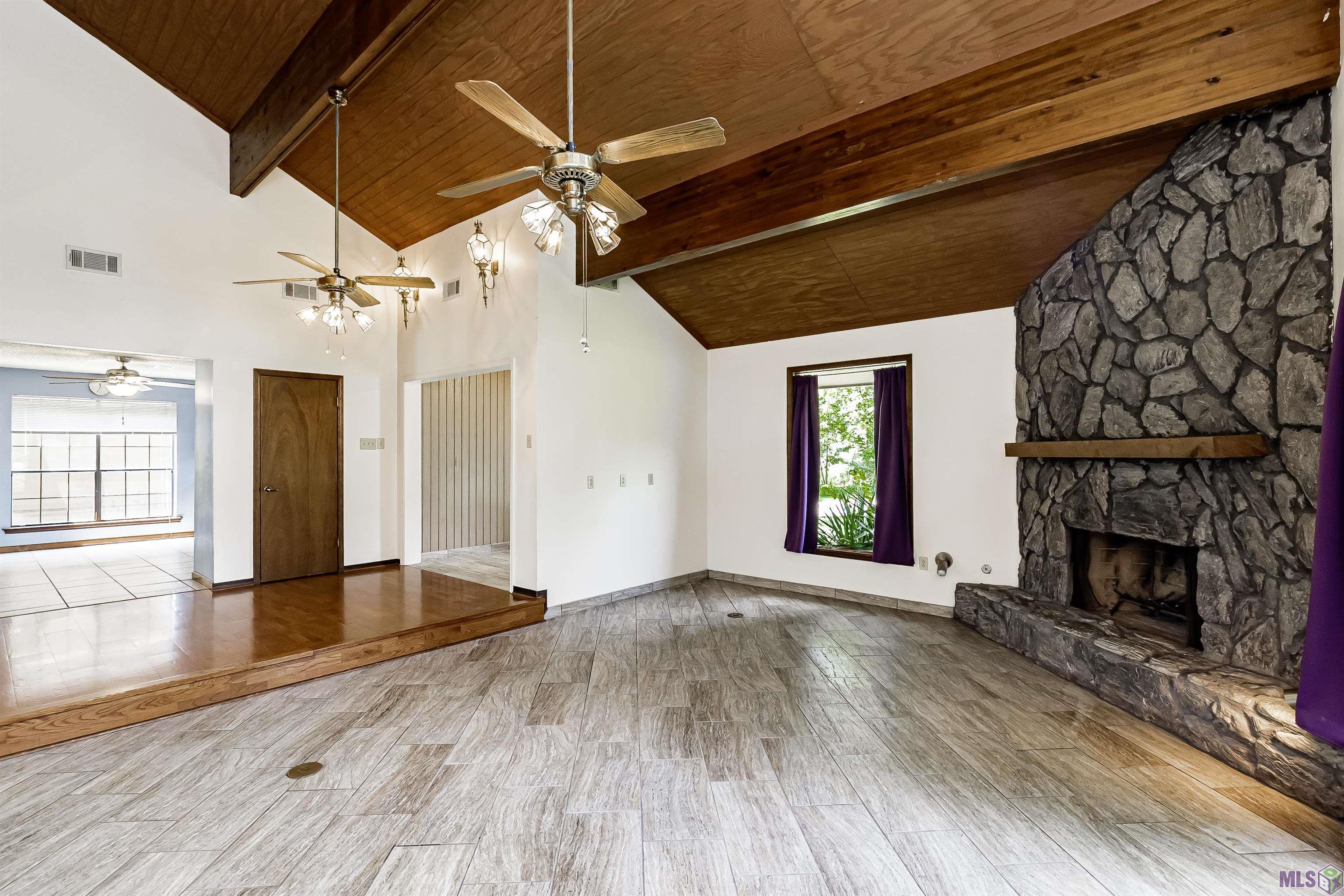 8523 Briarwood Place Baton Rouge, LA 70809 - Photo 5 of 38