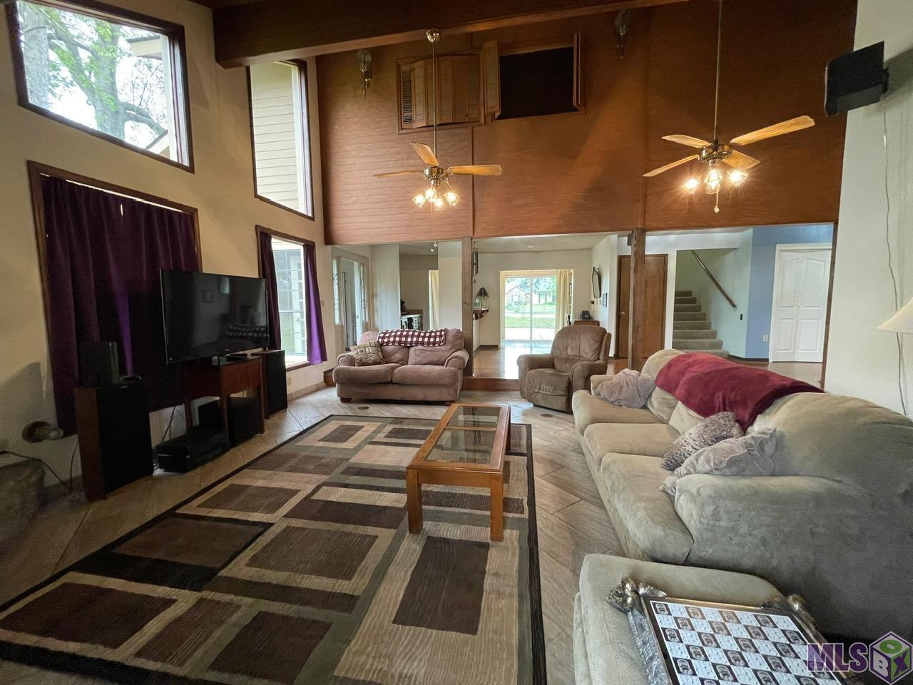 8523 Briarwood Place Baton Rouge, LA 70809 - Photo 9 of 38