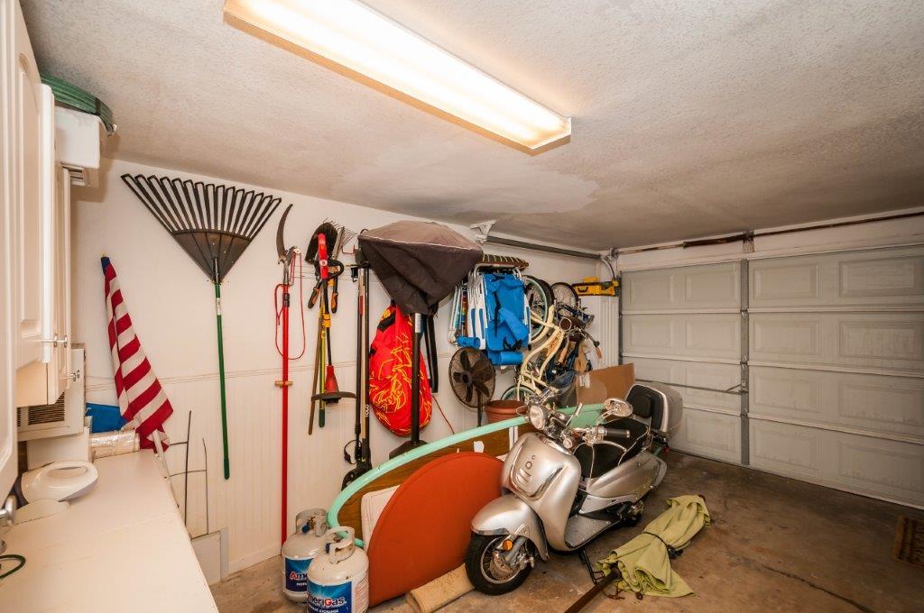 171 Durango Road Destin, FL 32541 - Photo 24 of 29 Garage