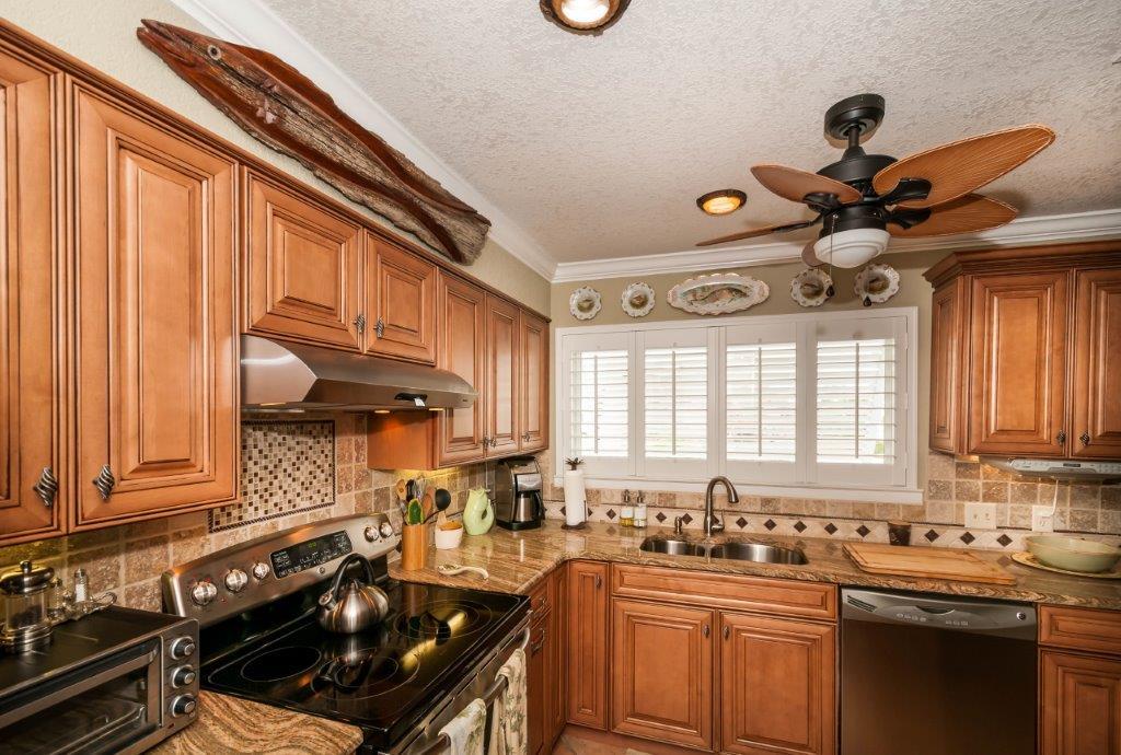 171 Durango Road Destin, FL 32541 - Photo 4 of 29 Kitchen-4