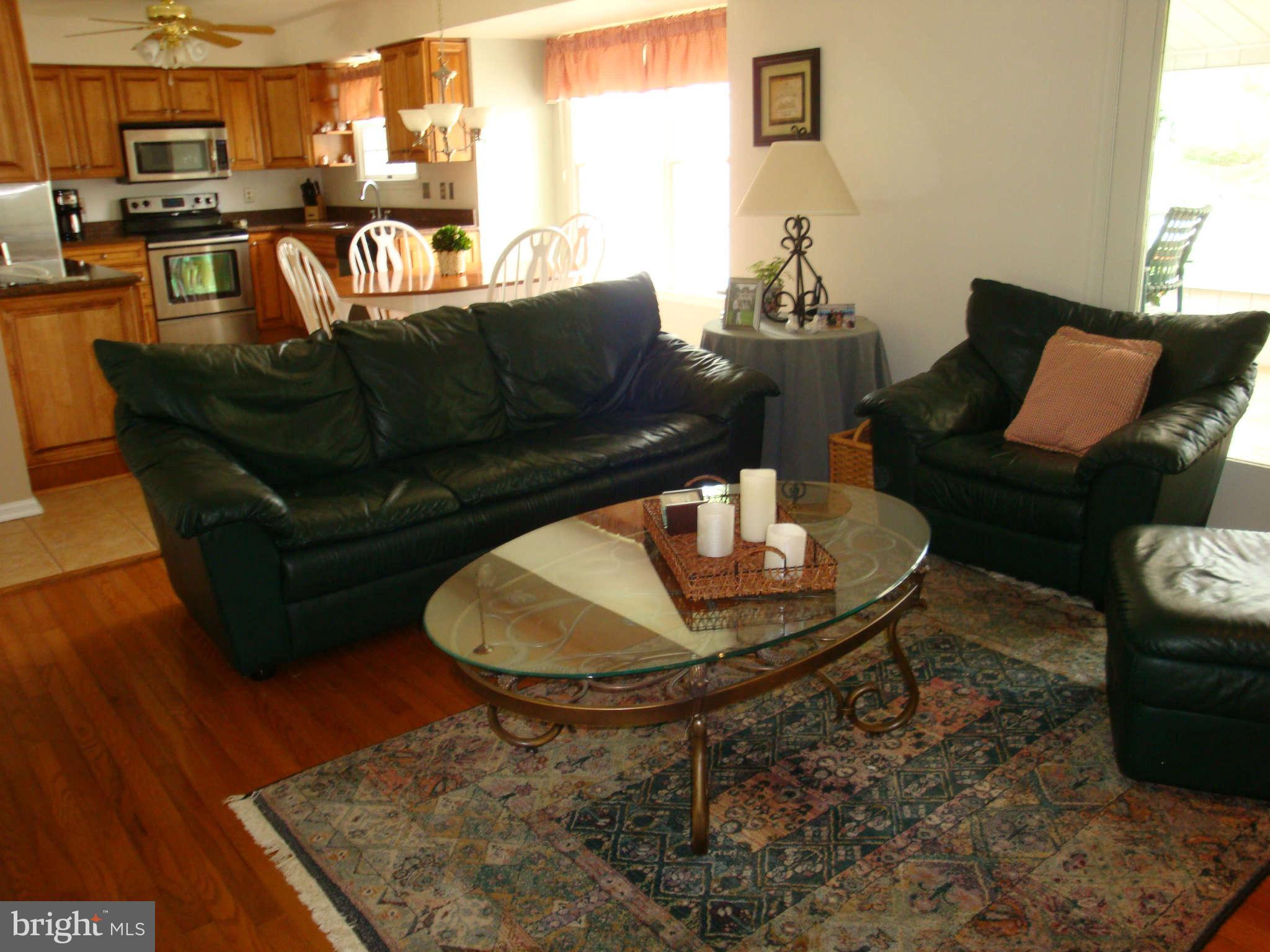 232 Ashland Road Cockeysville, MD 21030 - Photo 14 of 29 Family Room