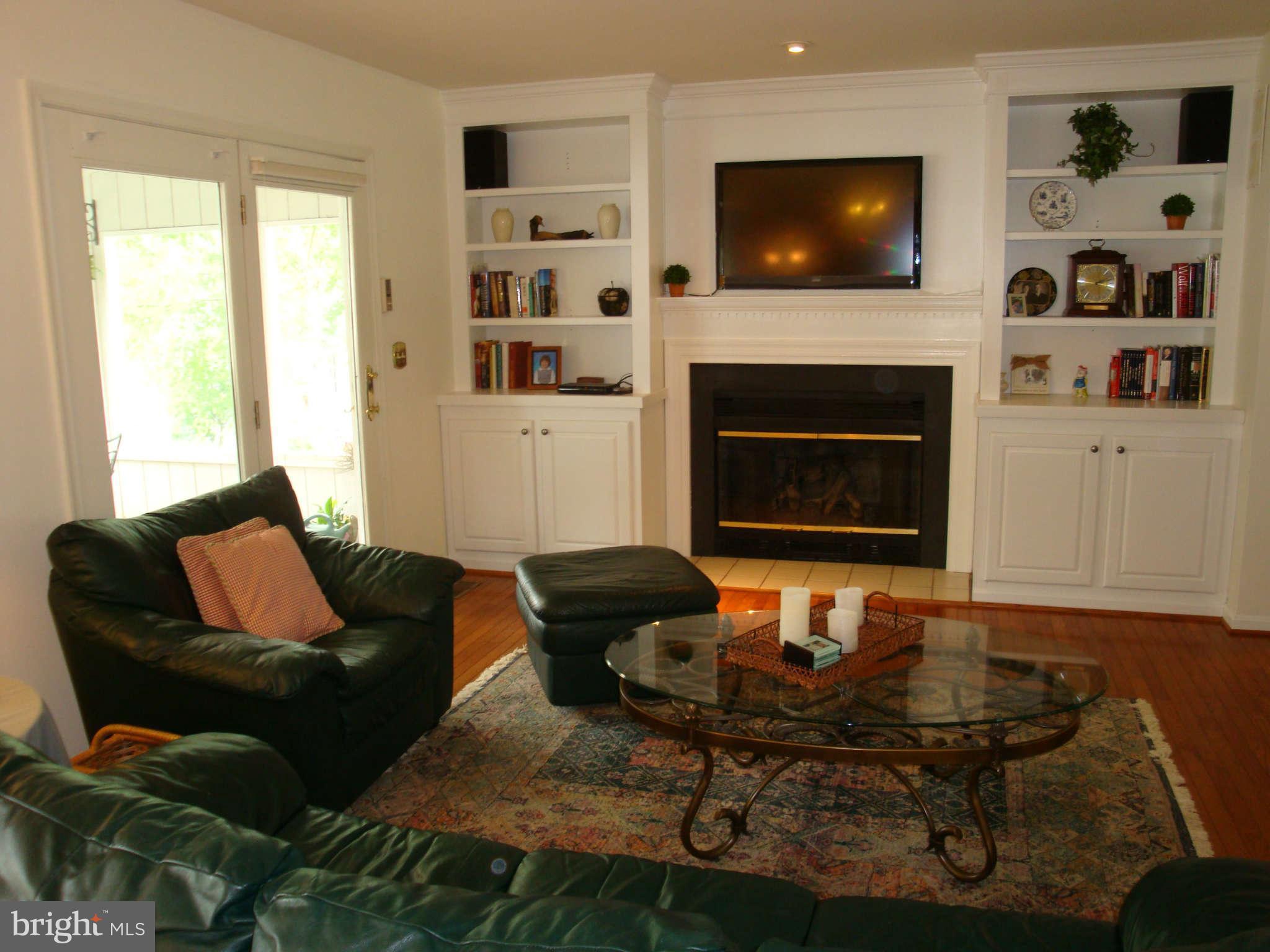 232 Ashland Road Cockeysville, MD 21030 - Photo 4 of 29 Family Room