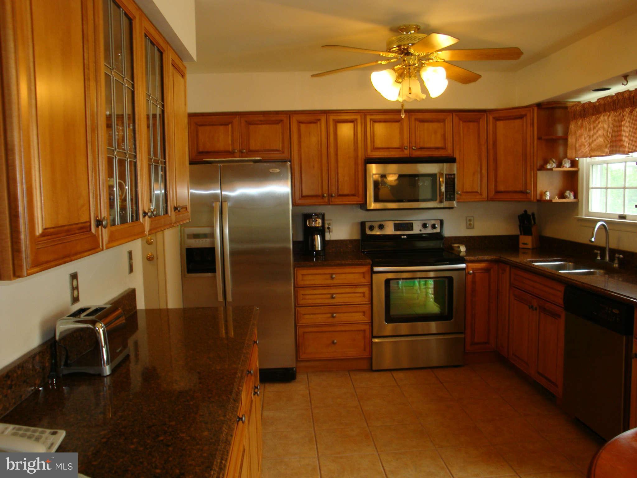 232 Ashland Road Cockeysville, MD 21030 - Photo 5 of 29 Kitchen