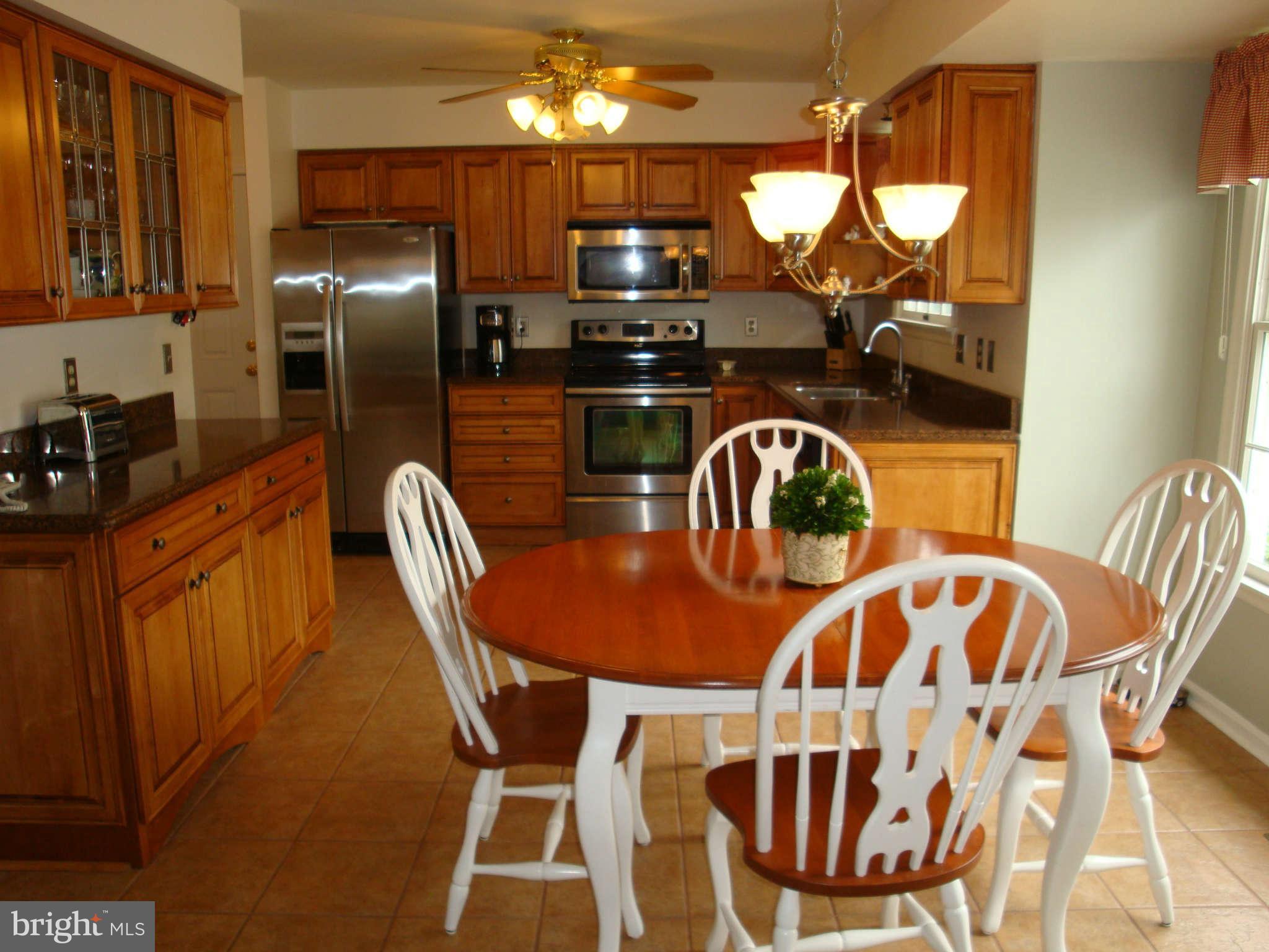 232 Ashland Road Cockeysville, MD 21030 - Photo 6 of 29 Kitchen