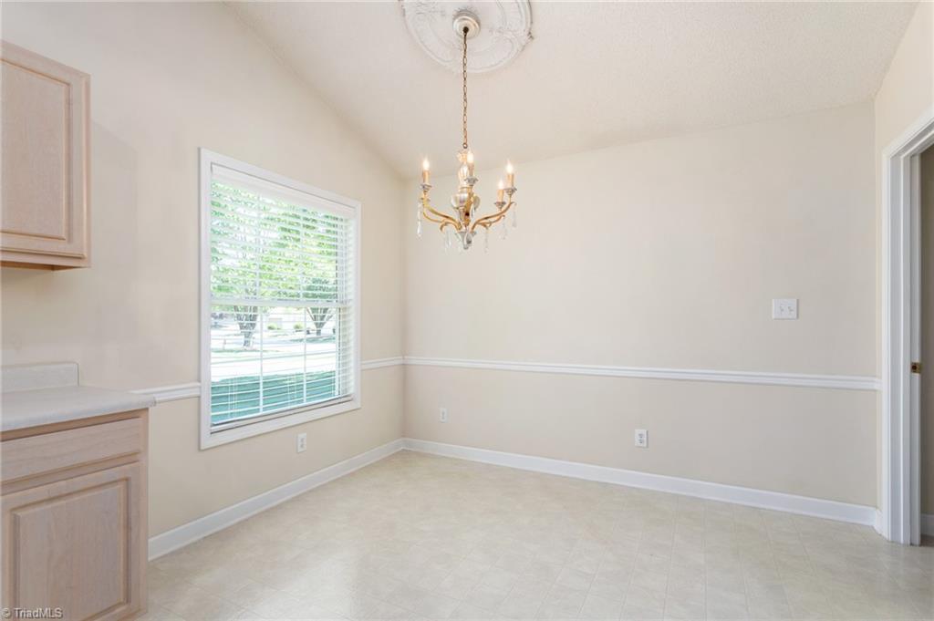 692 Huntingdon Street Elon, NC 27244 - Photo 11 of 32