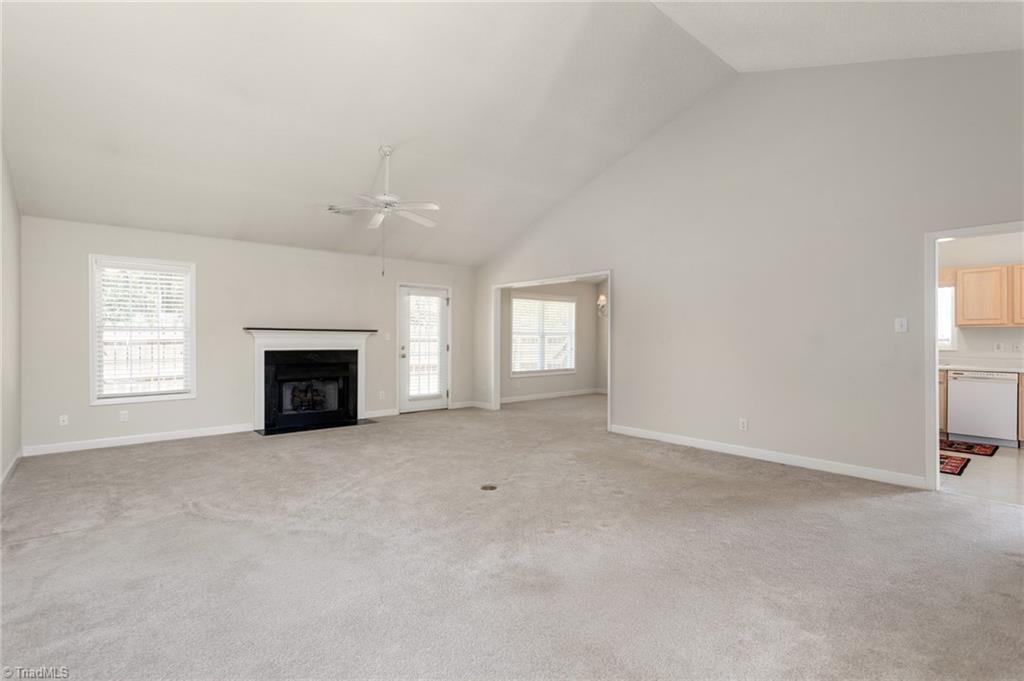 692 Huntingdon Street Elon, NC 27244 - Photo 5 of 32