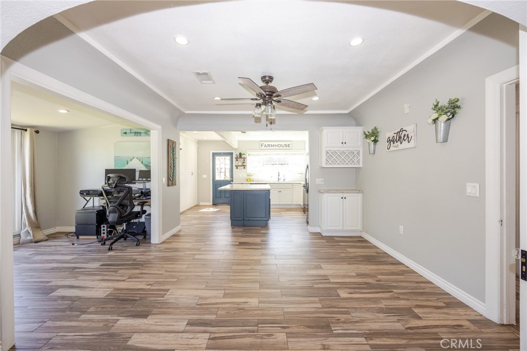 3708 Jurupa Avenue Riverside, CA 92506 - Photo 8 of 30