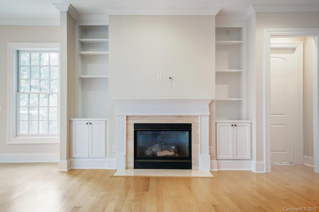 3272 Park Road Charlotte, NC 28209 - Photo 10 of 31 a living room with a fireplace