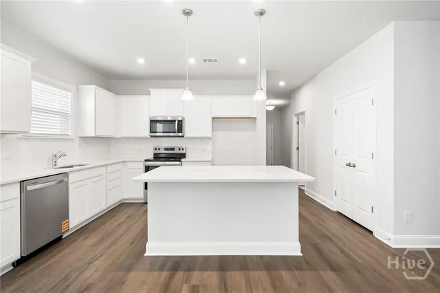 $384,015 | 420 MONTEREY Loop, Richmond Hill, GA 31324