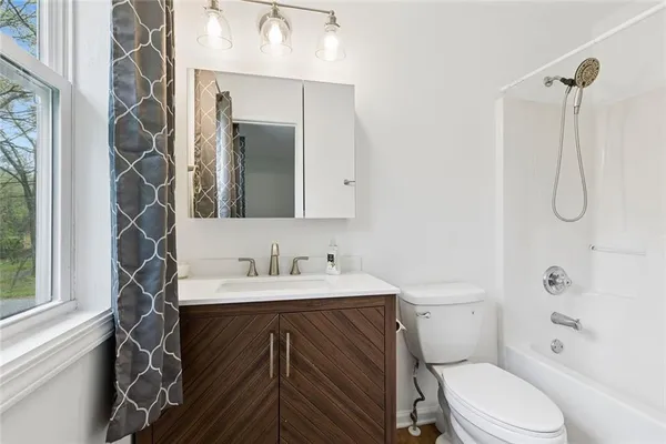 $1,995 | 67 Johnson Road Northwest, Atlanta, GA 30318