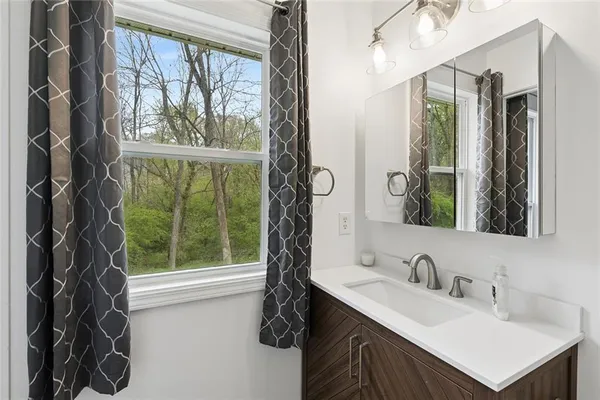 $1,995 | 67 Johnson Road Northwest, Atlanta, GA 30318