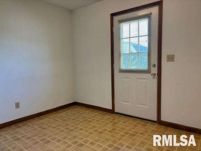 15944 Moellers Road Marion, IL 62959 - Photo 23 of 24 Gallery Image 23